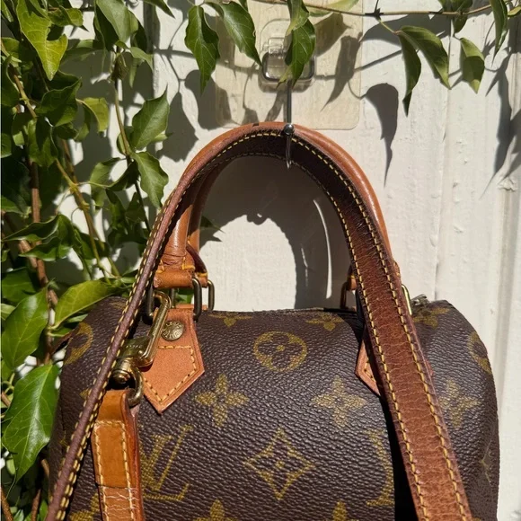 Louis Vuitton Nano Speedy - Picture 7 of 16
